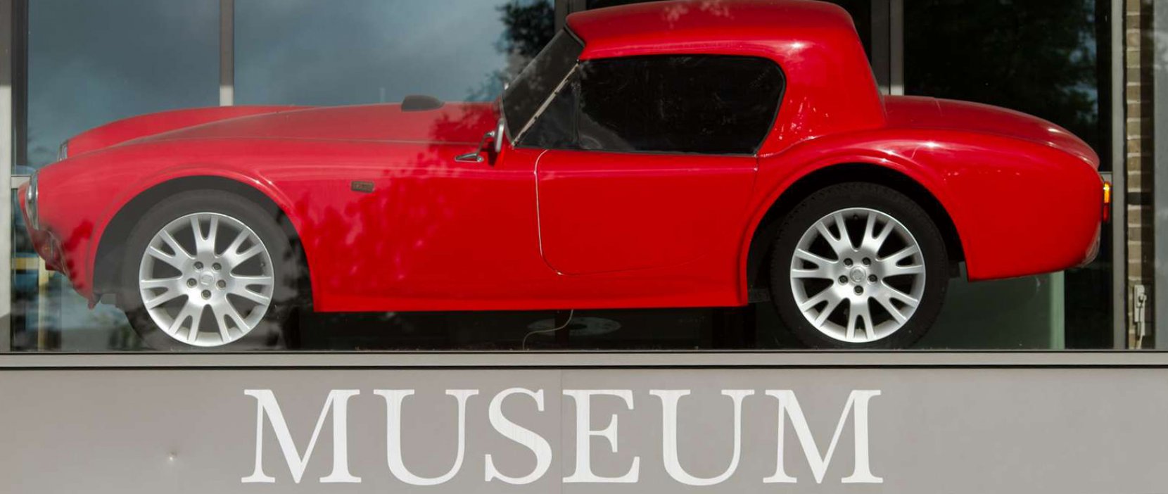 Sommers automobilmuseum header