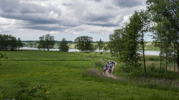 Foto: Sjælsø - cyklister på tur