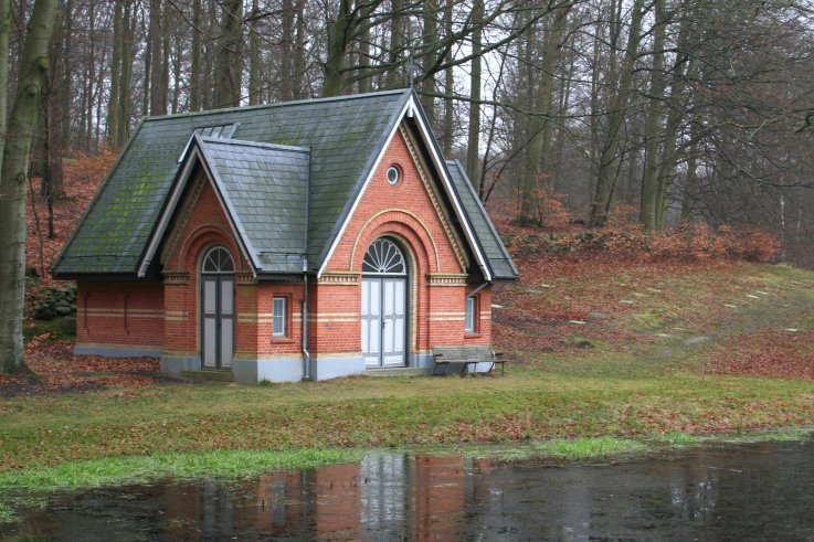 Kirkegaard og kapel Svaneparken Ebberoed